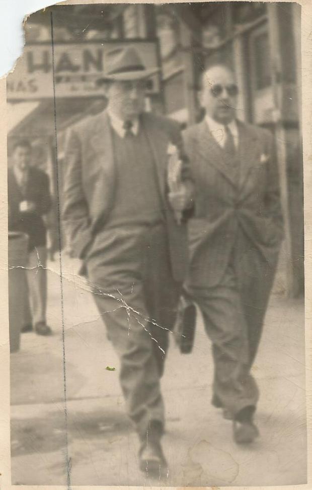 Ramón Fabregat i Arrufat con Vicenç Riera Llorca. Fotografía cortesía de Carmen Llorens Fabregat.