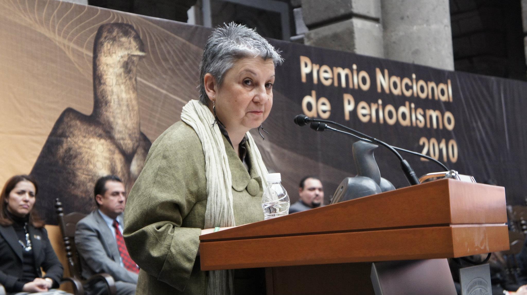 Patricia Vega durante la recepción del Premio Nacional de Periodismo 2010.